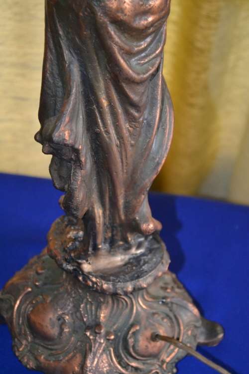 Beautiful Large Bronze finished Vintage Lamp