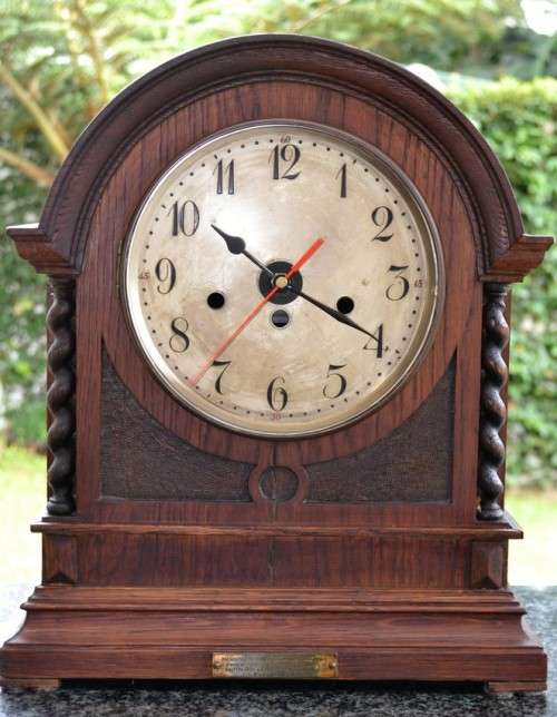 Antique 1922 clock case - Mechanism converted from wind-up to battery operated