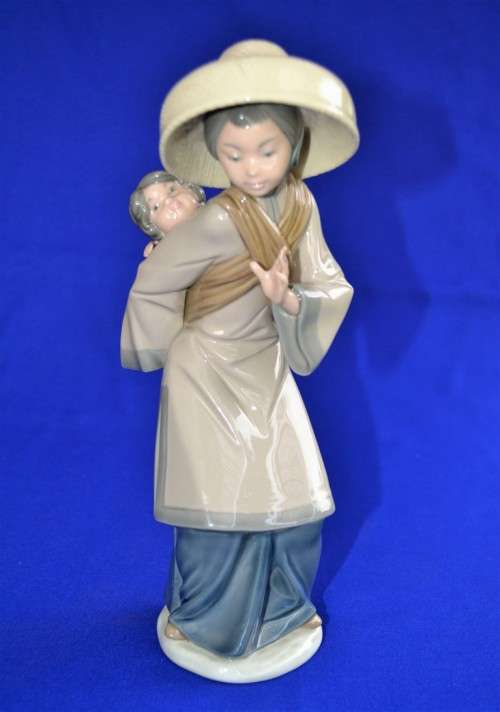 Lladro Figurine #5123