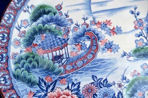 Large  Imari Plate beautiful design