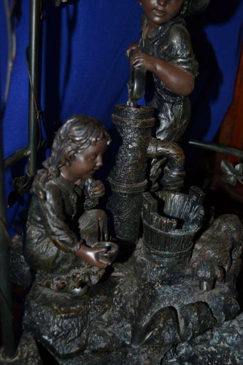 Vintage crosa Figural Water Feature Table Lamp