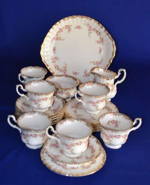 Royal Albert Dimity Rose 21pc Tea Set