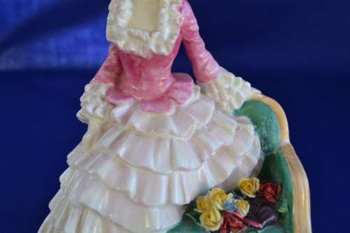 Royal Doulton Figurine "Sonia" HN1692 - With Repair
