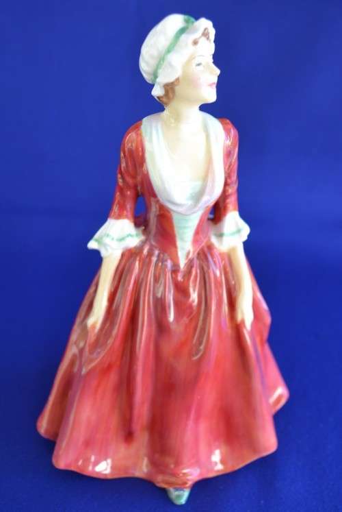 Royal Doulton Figurine "Gwynneth" HN1980