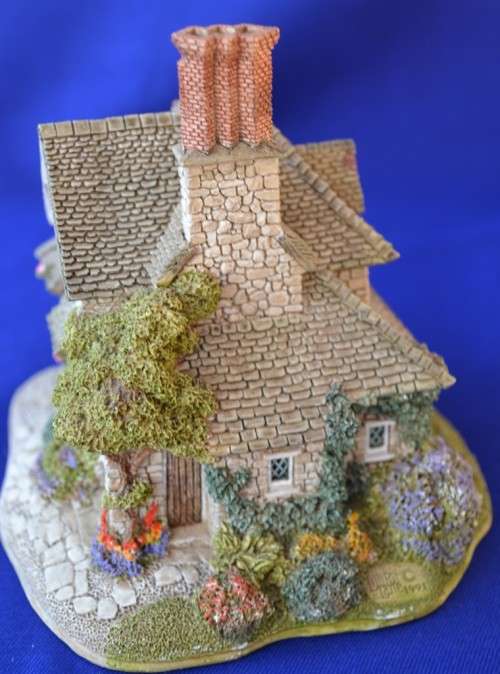 Lilliput Lane Model