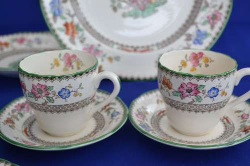 Spode Chinese Rose - 8 Pieces