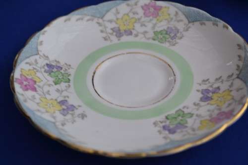 Tuscan Tea Set Vinrage - 13 Pieces