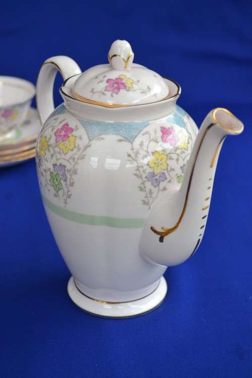 Tuscan Tea Set Vinrage - 13 Pieces