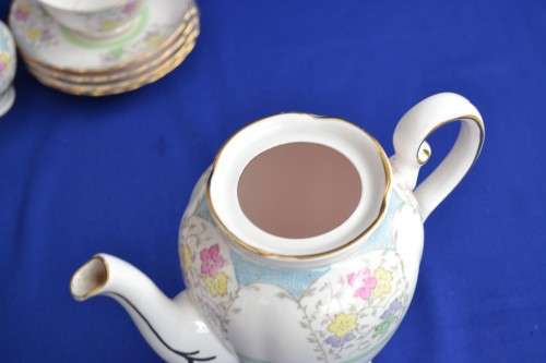Tuscan Tea Set Vinrage - 13 Pieces