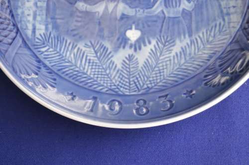 Royal Copenhagen Christmas Plate 1983