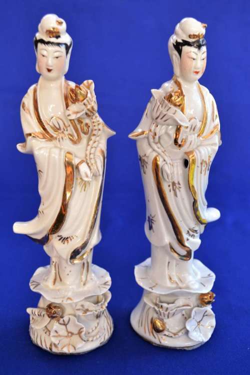 RARE Macau Figurines