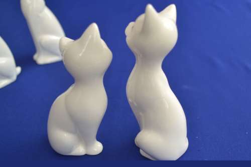 White porcelain Dog and Cat figures - Small