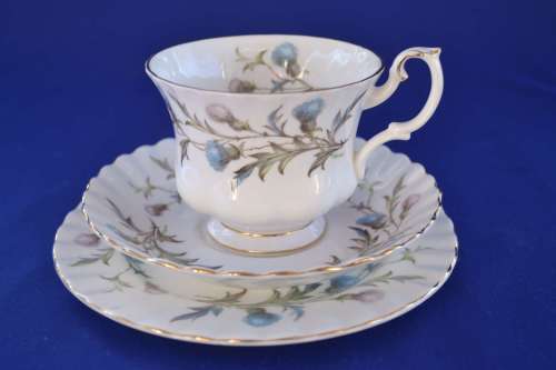 ROYAL ALBERT Brigadoon Tea Set - 21pce
