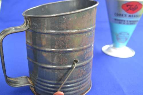 Vintage Bromwell`s Flour Sifter and Tala Aluminium Cooks Measure