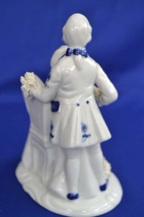 Leonardo Collection Blue and White Dresden Style Porcelain Group