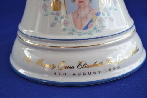 Bells Whisky Wade Ceramic Decanter Celebrating the Queen Mother`s 90th Birthday