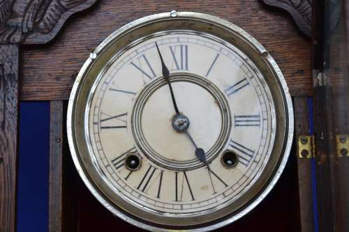 Antique Ansonia Wooden Mantle Clock