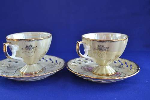Regency Fine Bone China Lustreware FootedTea Cup and Lattice Design Saucer - Two