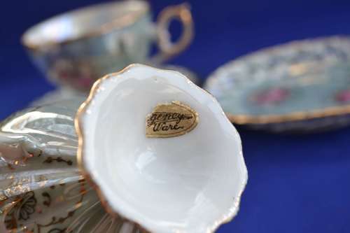 Regency Fine Bone China Lustreware Footed Tea Cup and Lattice Design Saucer - Two