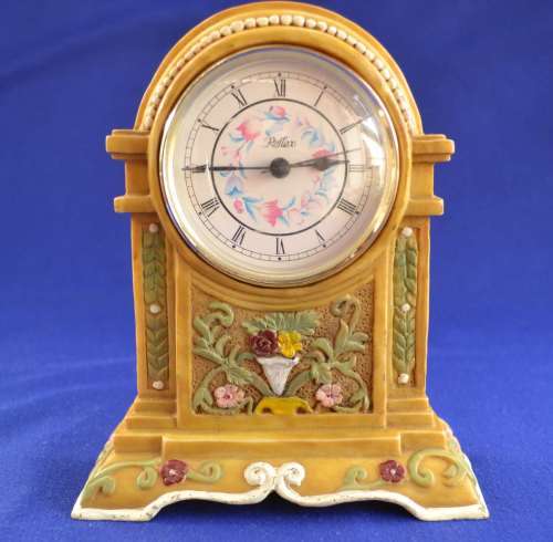 Small Reflex Mantle Clock