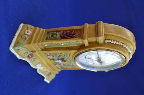 Small Reflex Mantle Clock