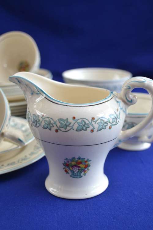 Myott `Elegance` Tea Set - 20 Pieces