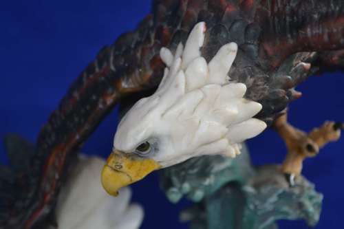 Vintage La Anina Collection American Bald Eagle Sculpture - LARGE