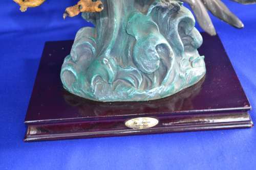 Vintage La Anina Collection American Bald Eagle Sculpture - LARGE