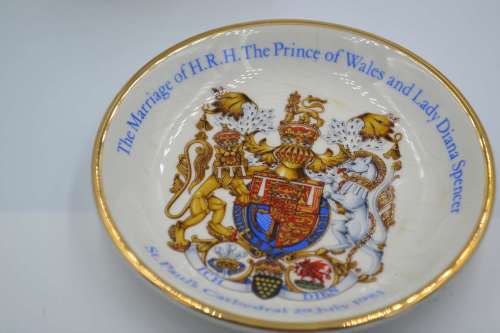 Potpourri Jar and Plate Commemorating the Marriage of Prince Charles and Lady Diana Spencer - 1981