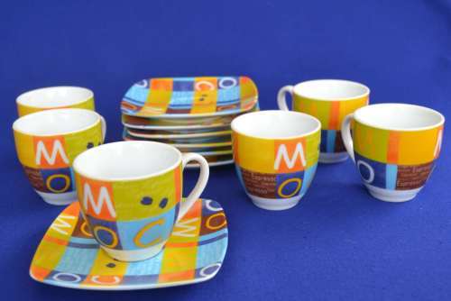 Finecasa Retro Espresso Cups and Saucers