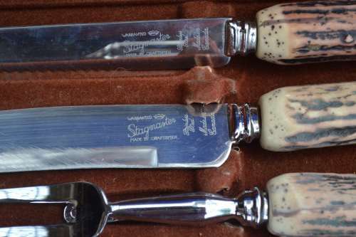 *** REDUCED ***  Vintage Glo Hill Stagmaster Three Piece Carving Set - Boxed