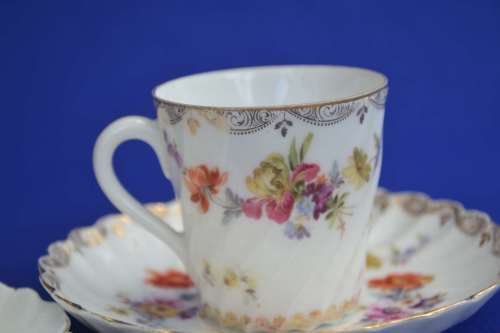 Vintage Fine Bone China Demitasse Suos