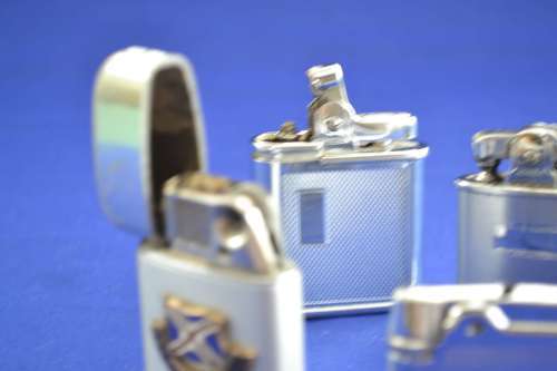 Vintage Ronson Cigarette Lighters x 4