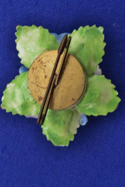 Dorothy Ann China England Vintage Porcelain Flower Posy Brooch