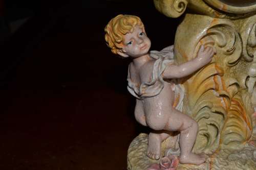 Vintage Ornate Cherub Quartz Mantel Clock