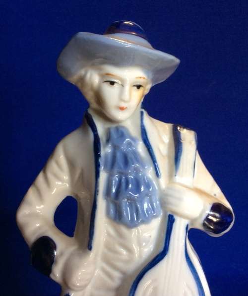 Blue and White Porcelain Victorian figures - 3 Pieces
