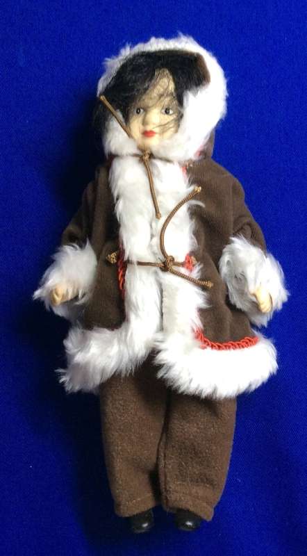 Original All Porcelain Dolls of the World Doll #25 Alaska