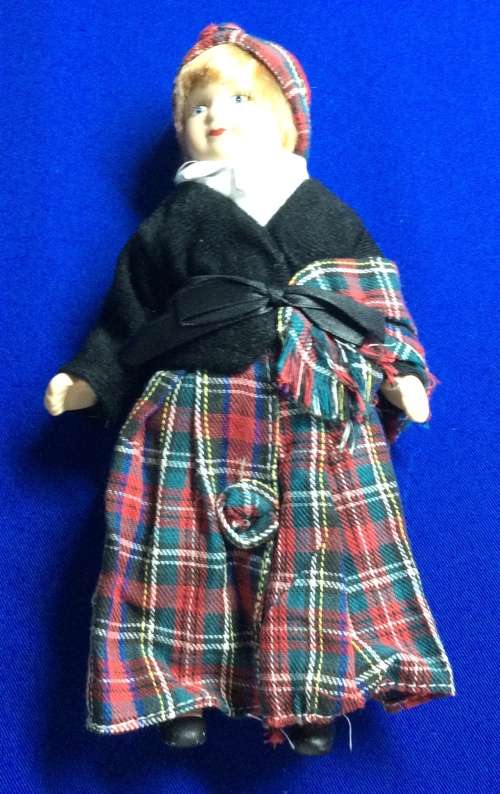 Original All Porcelain Dolls of the World Doll #8 Scotland