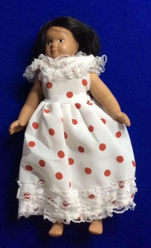 Original All Porcelain Dolls of the World Doll #15 Cuba