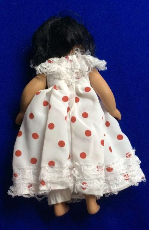 Original All Porcelain Dolls of the World Doll #15 Cuba