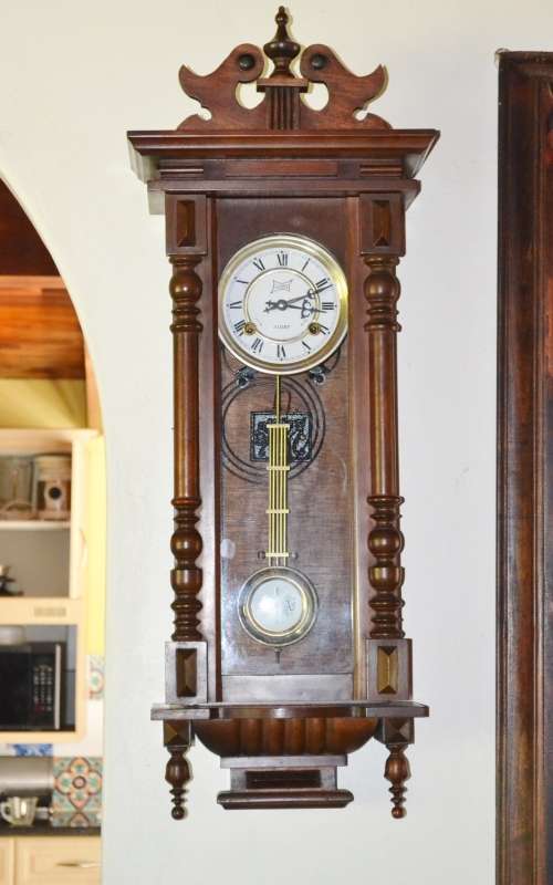 Seebros 31 day Wooden Wall Clock