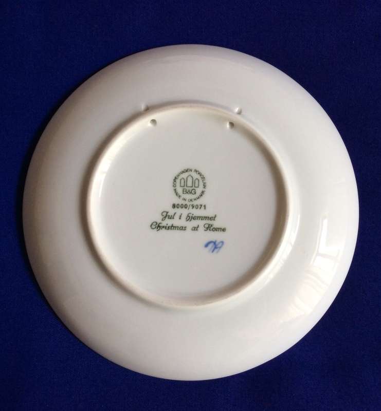 Bing and Grondahl Collectable Christmas Plate 1971