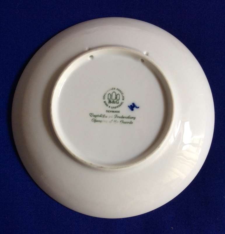 Bing and Grondahl Collectable Christmas Plate 1990