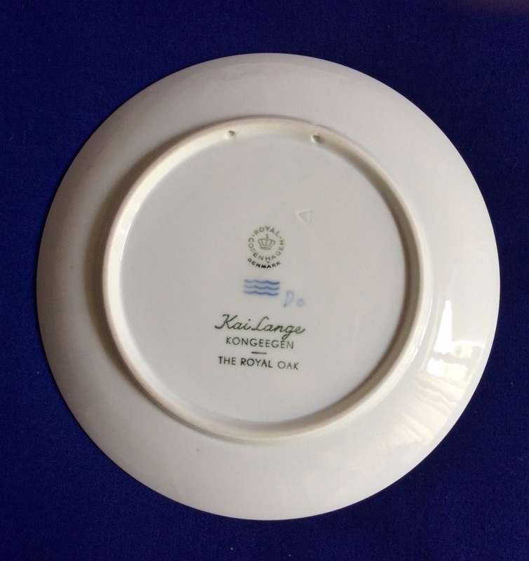Royal Copenhagen Collectable Christmas Plate 1967