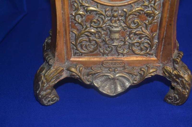 Vintage Ornate Bronze Finish Resin  Quartz Mantle Clock