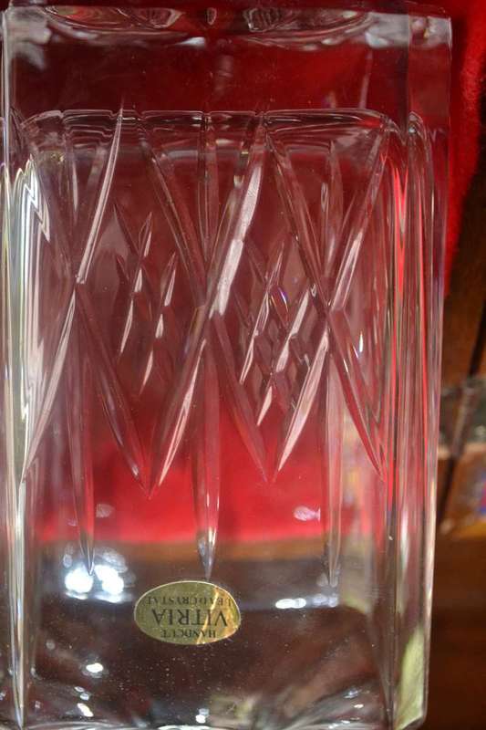 Vitria Hand Cut Lead Crystal Decanter in Wooden Presentation Box