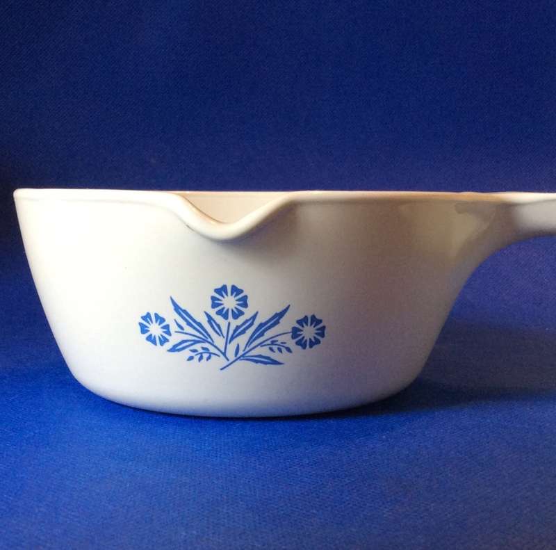 Vintage Corning Ware Blue Cornflower Sauce Pan / Skillet  - Small