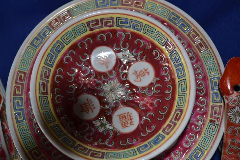 Vintage Chinese Mun Shou Porcelain Famile Rose Set in he Longevity Pattern - 40 Pieces