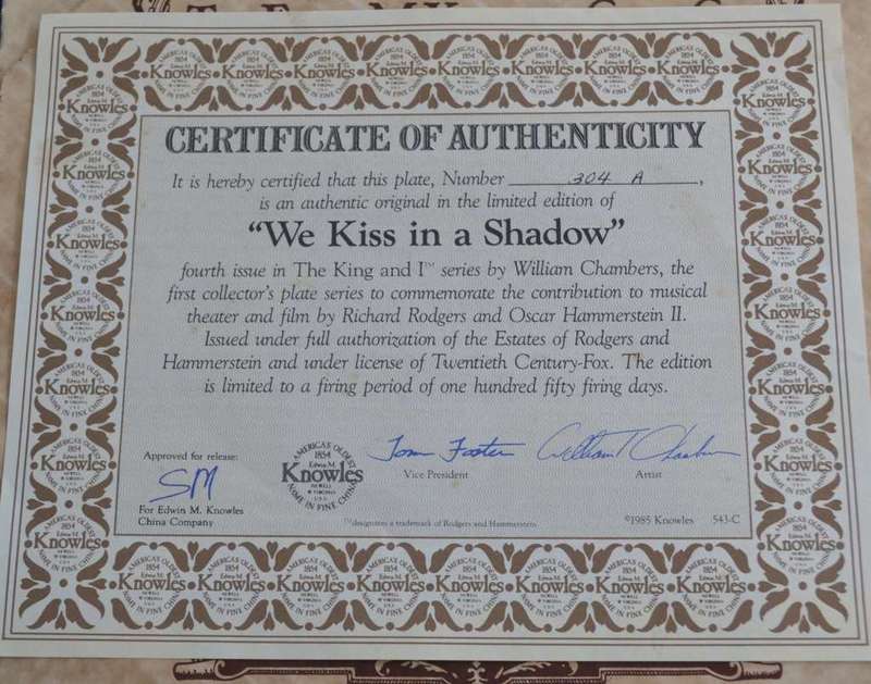 Knowles Vintage Porcelain Collectors Plate 1985 `We Kiss in a Shadow` with COA and Box
