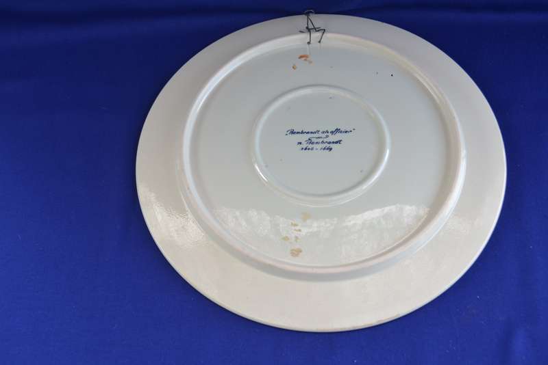 Delft Blue Portrait Plate `Rembrandt als Officier`